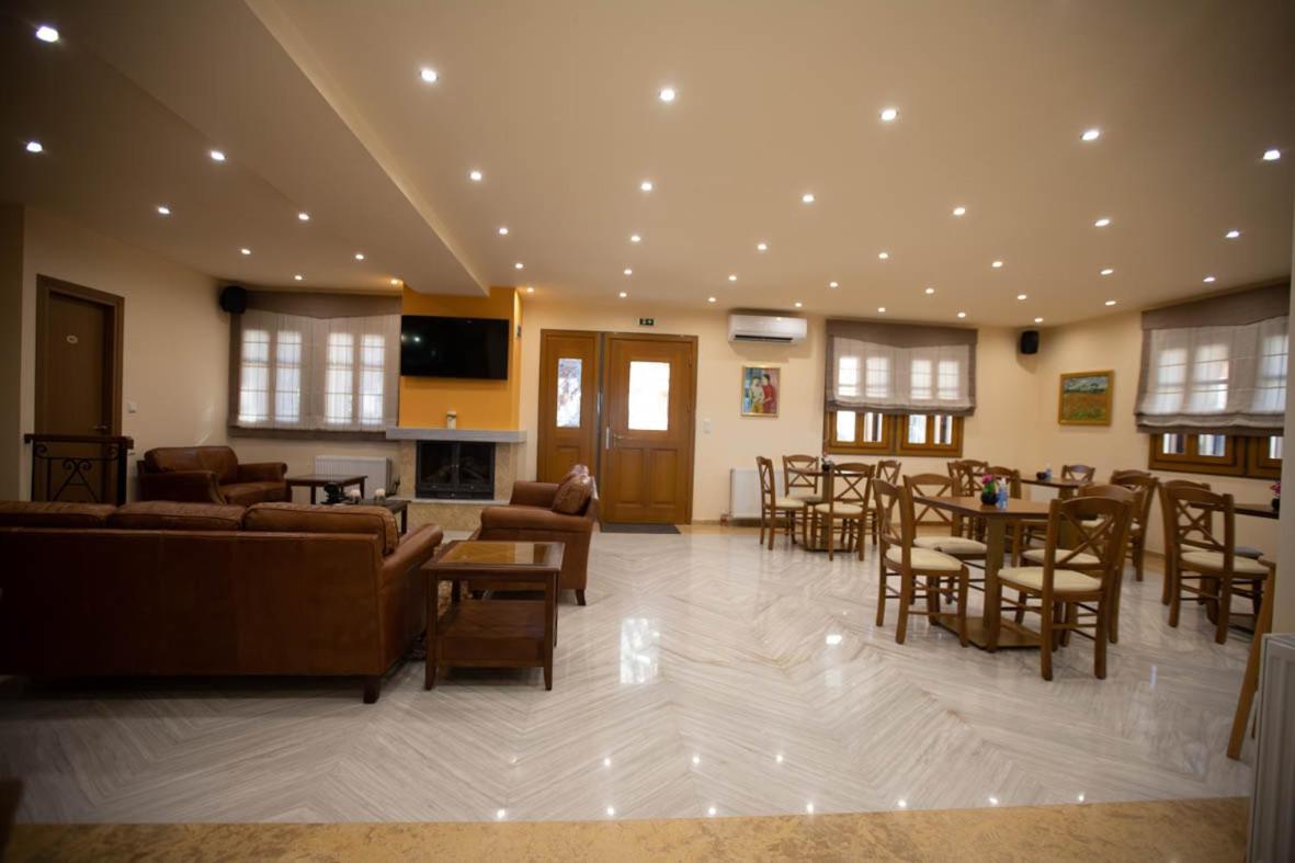 Rentinia Inn Rentina Luaran gambar