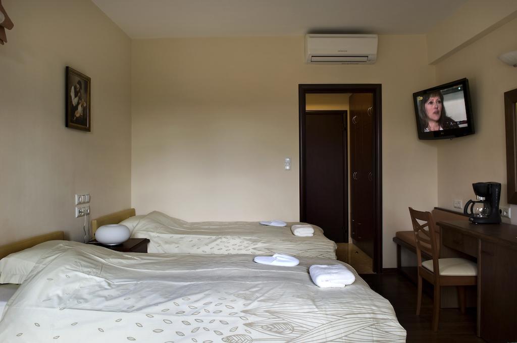 Rentinia Inn Rentina Luaran gambar